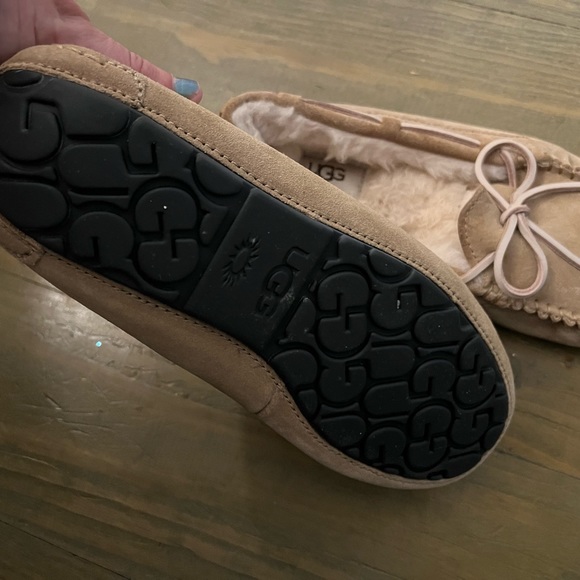 Ugg Moccasins - Picture 3 of 3
